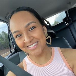 Meet your Posher, Veronica